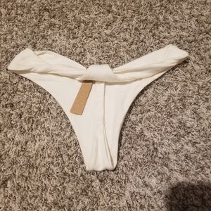 WOMENS SKIMS SIZE M UNDERWEAR